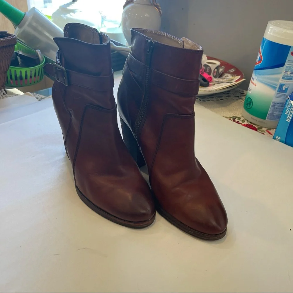 FRYE Patty Riding Boots Booties Brown Red-ish Leather High Block Heels size 8M